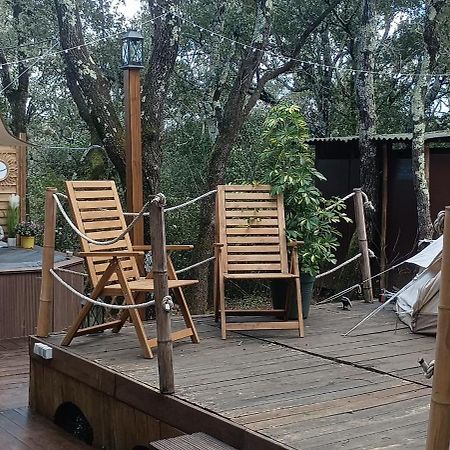 Evasion En Pleine Nature, Tipi Insolite Et Jacuzzi Au Pont Du Gard ! Vers Pont du Gard Exterior photo