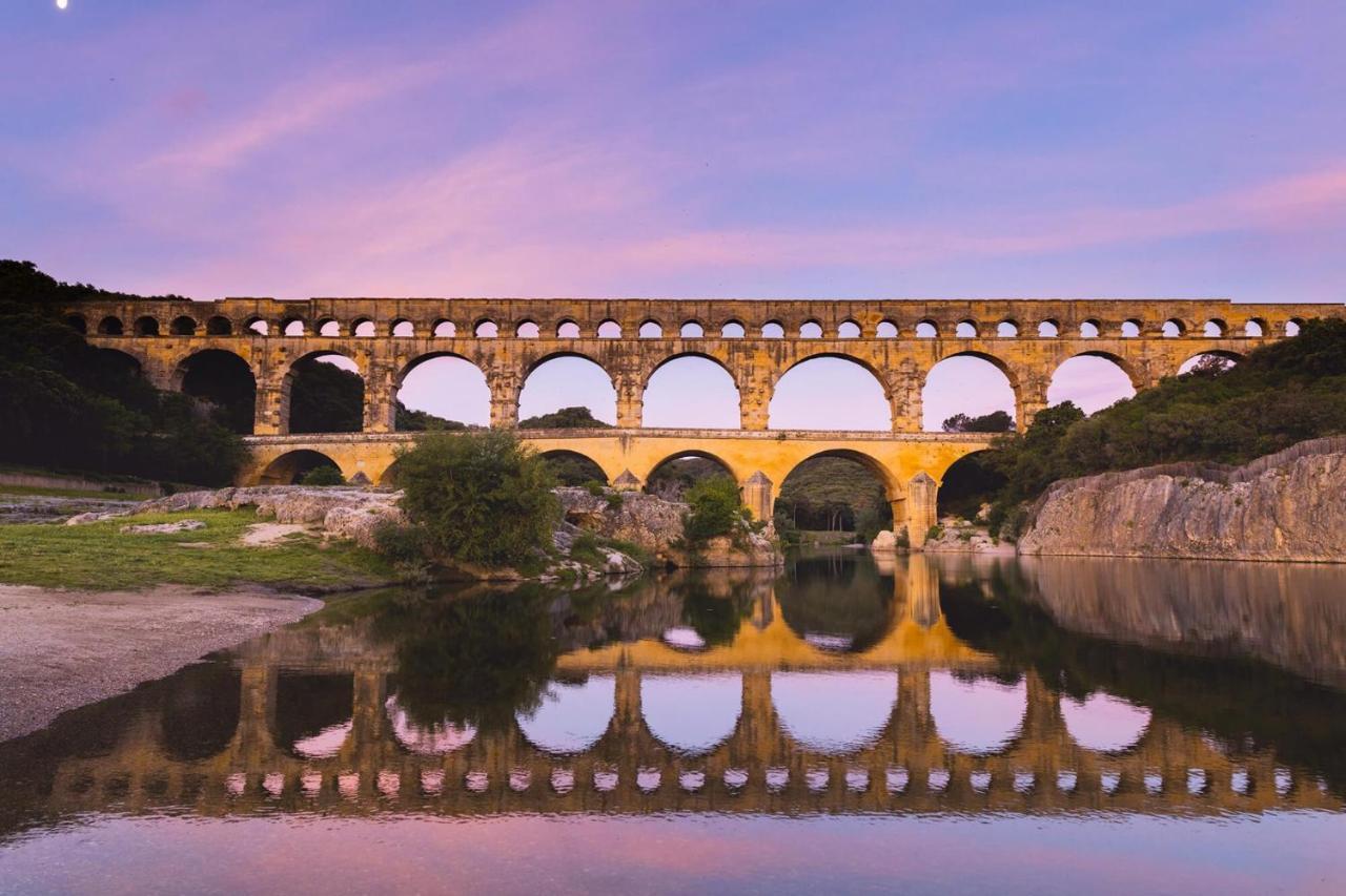Evasion En Pleine Nature, Tipi Insolite Et Jacuzzi Au Pont Du Gard ! Vers Pont du Gard Exterior photo