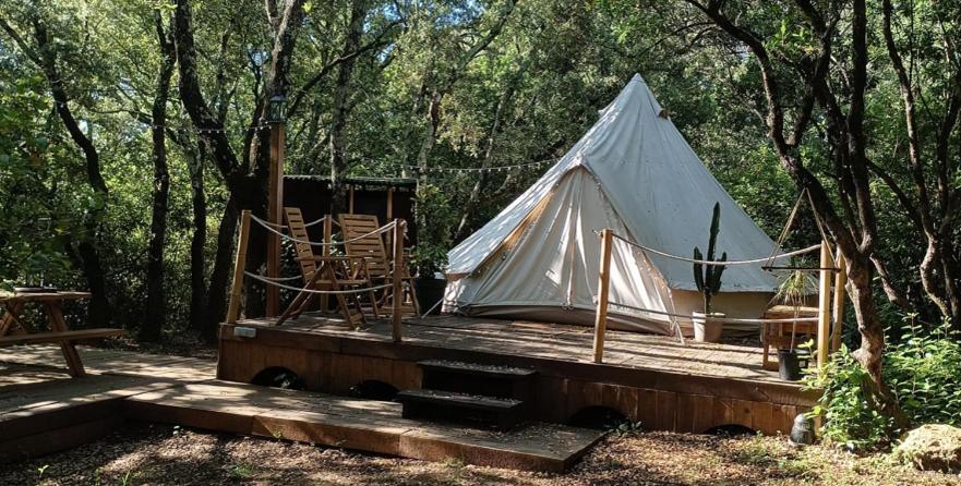 Evasion En Pleine Nature, Tipi Insolite Et Jacuzzi Au Pont Du Gard ! Vers Pont du Gard Exterior photo